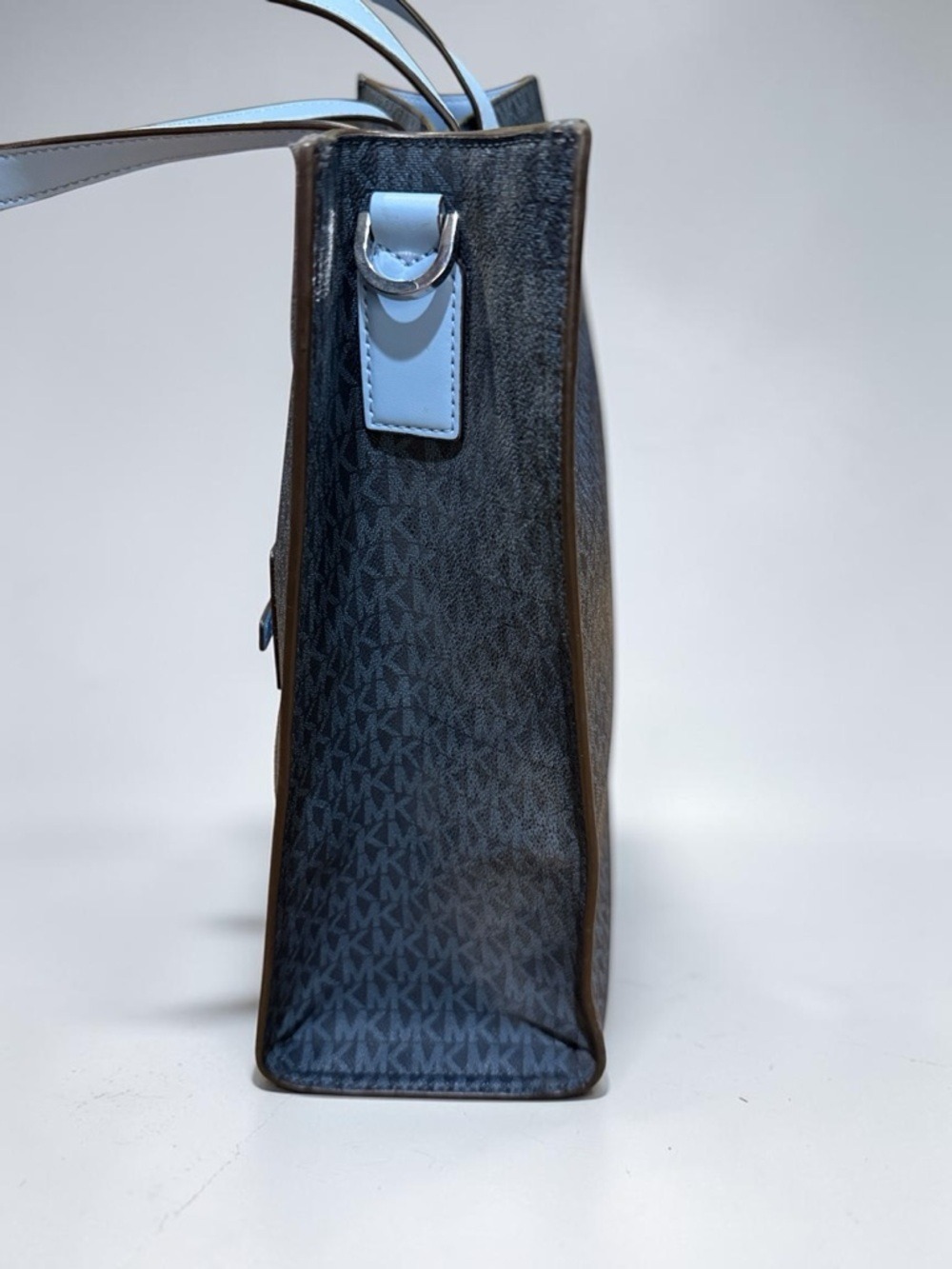 Michael Kors Large North South Tote - Picture 4 of 9